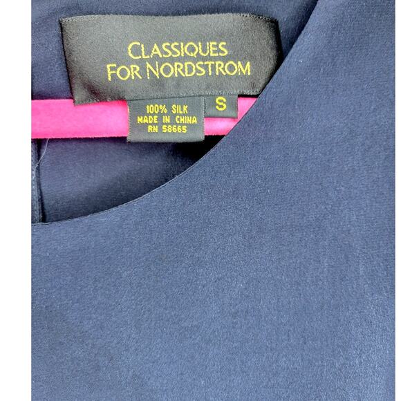 Classiques For Nordstrom 100% Silk Button Down Crop top Sm - Picture 3 of 5